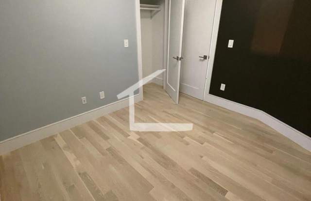 Huge 3 bed in Washington square photos photos