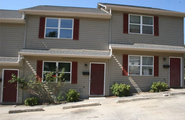 350 Caldwell Avenue - 350 Caldwell Avenue, Mooresville, NC 28115