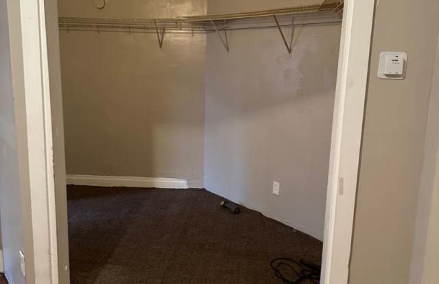 2 Bedroom Westside of Saint Paul Gallery 4