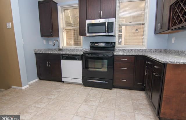 902 S HANOVER STREET - 902 South Hanover Street, Baltimore, MD 21230