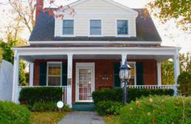 4908 CHESAPEAKE STREET NW - 4908 Chesapeake Street Northwest, Washington, DC 20016