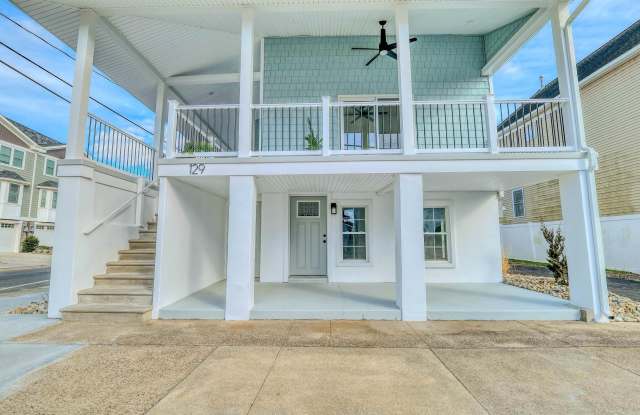 129 N New Haven Ave photos photos