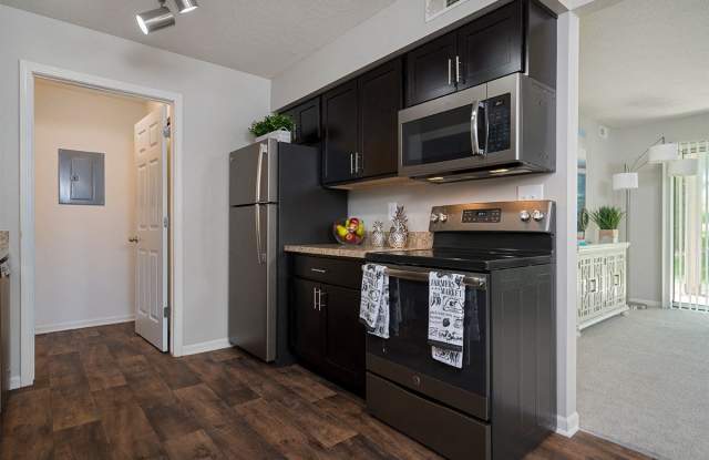 Beacon Lake Apartments photos photos