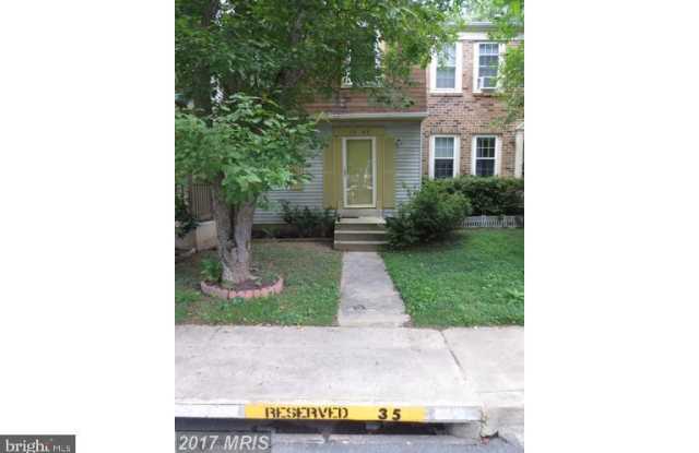 1302 ALDERTON LANE Gallery 2