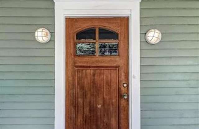 841 Oakhill Avenue SW Gallery 4