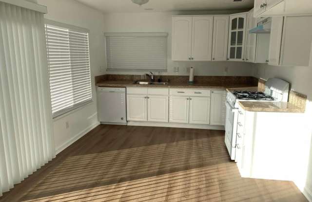 42951 W Alexo Drive Gallery 2