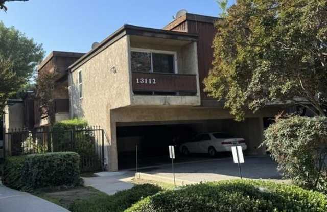 13112 Moorpark St unit: 1 photos photos