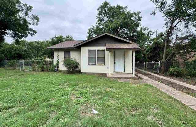 2841 FEATHERSTON AVENUE photos photos