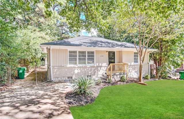 1774 Austin Drive Gallery 2