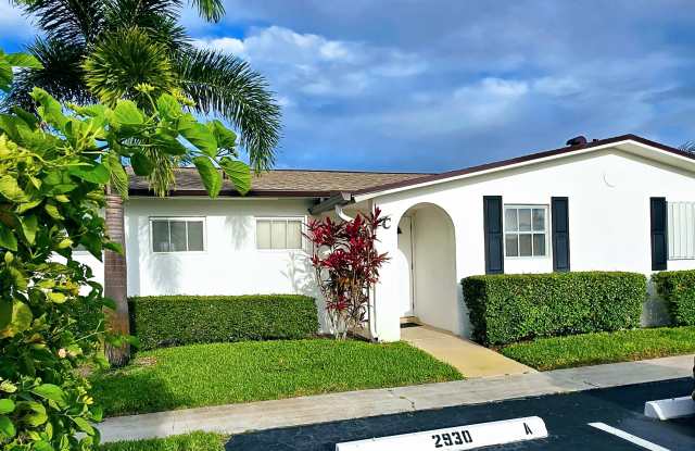 2930 Crosley Drive E - 2930 Crosley Drive East, Palm Beach County, FL 33415