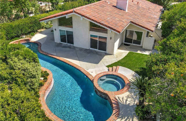 23415 W Park Hacienda - 23415 Park Hacienda, Calabasas, CA 91302