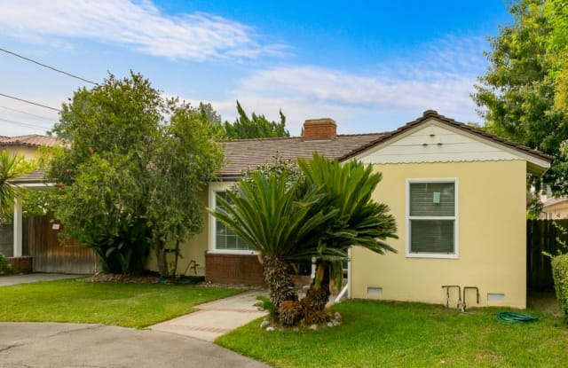 446 W Longden Avenue - 446 West Longden Avenue, Arcadia, CA 91007