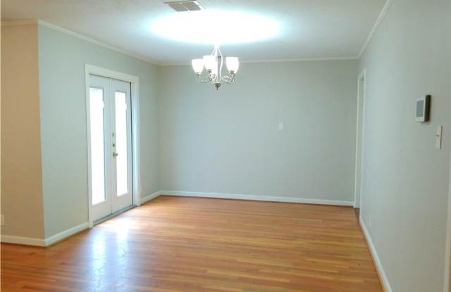 522 Pasadena - 4/Bed 3/Bath - $1995/month Gallery 4