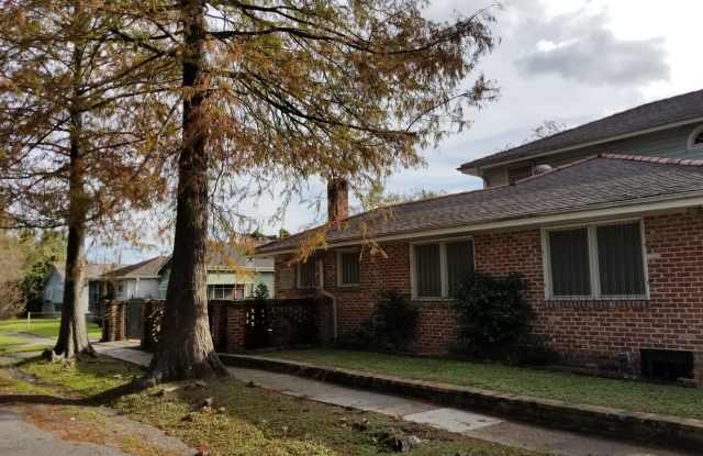 9141 DIXON Street, New Orleans, Louisiana 70118 - 9141 Dixon Street, New Orleans, LA 70118