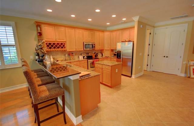 13936 CLUBHOUSE DRIVE Gallery 2