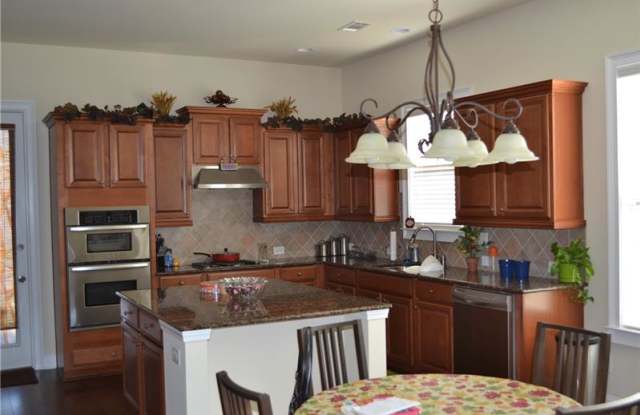 3573 Old Maple Drive Drive Gallery 2