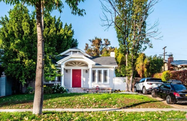 7611 HAMPTON Avenue - 7611 Hampton Avenue, West Hollywood, CA 90046