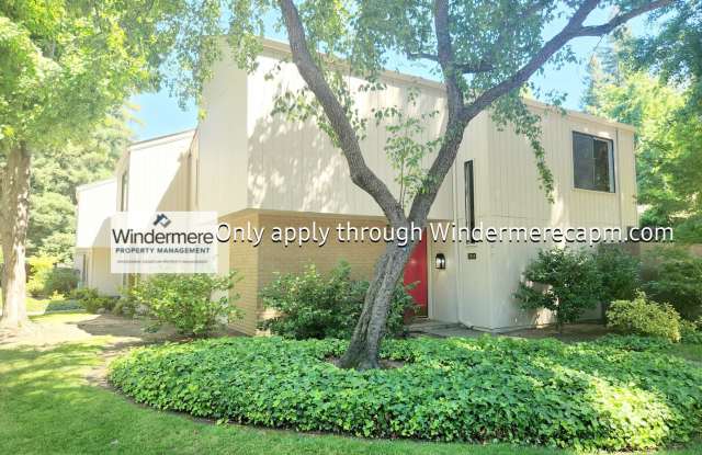 Gorgeous Campus Commons Home Available Now! photos photos