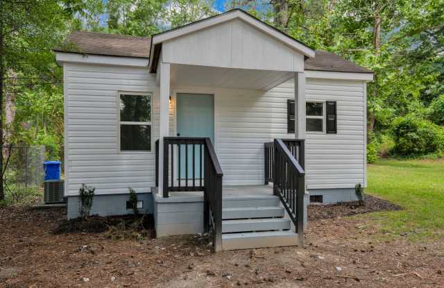 5112 Cannon ~ Bonnie Doone - 5112 Cannon Street, Fayetteville, NC 28303