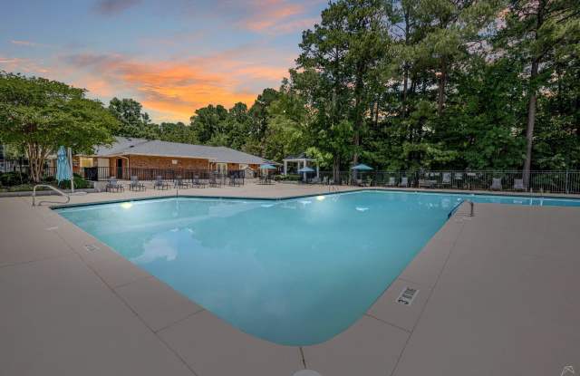 Woodland Creek Townhomes and Apartments photos photos