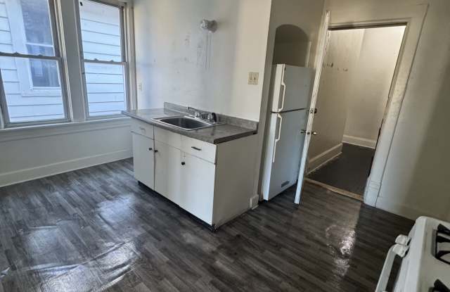 2012 West Greenfield Avenue photos photos