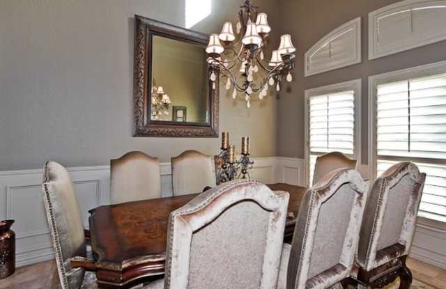 2125 Grand View Court Gallery 4