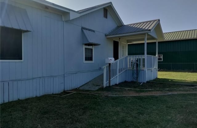 569 CR 425 - 569 County Road 425, Wilson County, TX 78160
