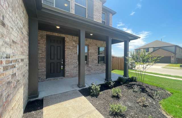2402 Lemon Mint Lane Gallery 2