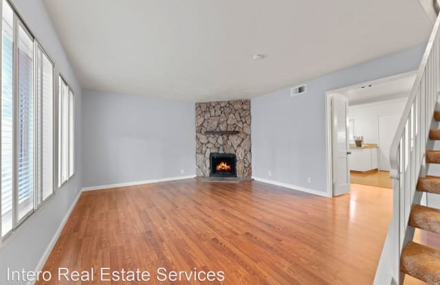 1031 Clyde Ave 1302 - 1031 Clyde Avenue, Santa Clara, CA 95054