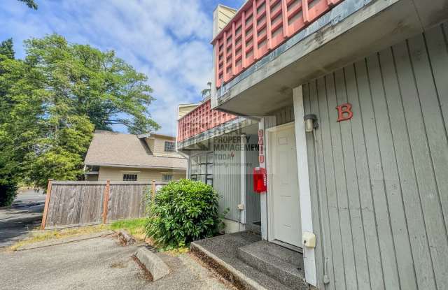 8410 27th St W - Gallery 2