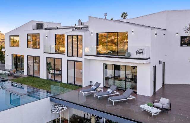 7567 Hermes Dr photos photos