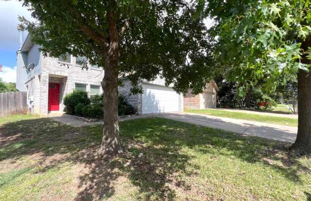 Spacious 2 Story 3 bedrooms 2.5 bathrooms home for rent in Cedar Park, TX Gallery 3