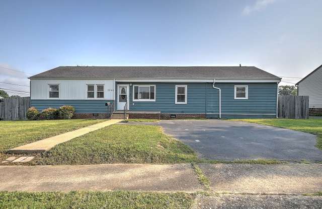 Renovated One Level Home (completely renovated) Gallery 1