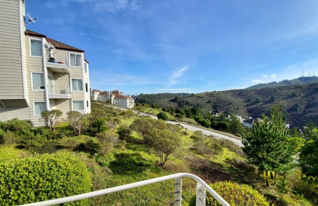 683 Green Ridge Dirve #3 - 683 Green Ridge Drive, Daly City, CA 94014