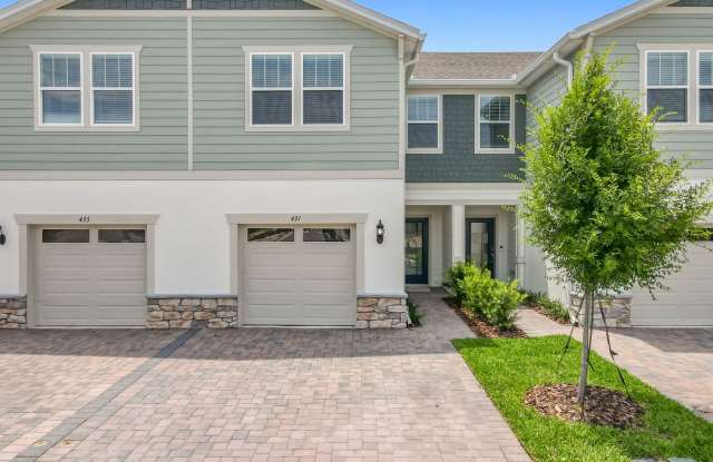 BRAND NEW FOR RENT | 3-Bdrm, 3-Bath Home w/Den in Oviedo Square – Internet  Cable Included! Prime Location! photos photos