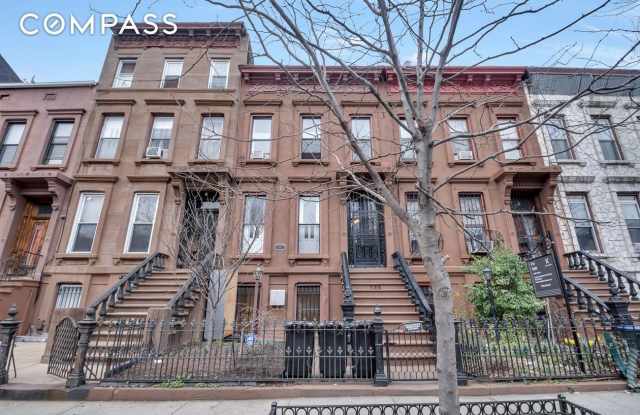 385 Madison Street - 385 Madison Street, Brooklyn, NY 11221