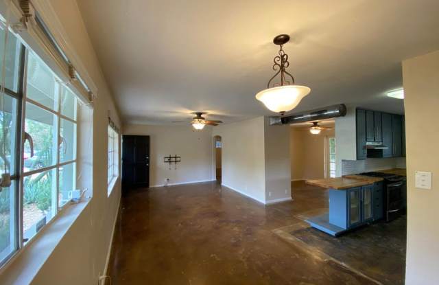 1448 E Cedar St photos photos