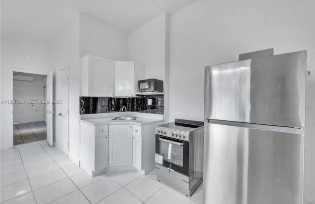 536 NW 25th Ave photos photos