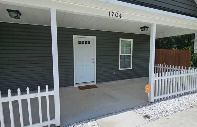 3 BR 2 BA in Valdosta Gallery 3