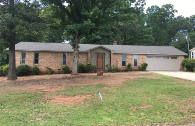 198 Tanner Road - 198 Tanner Road, Taylors, SC 29687