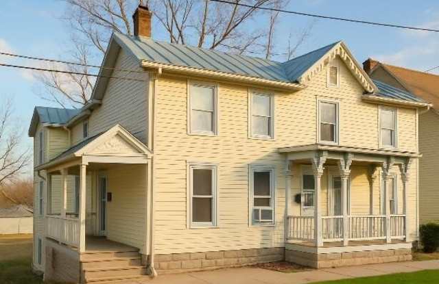166 N Sandusky Street photos photos