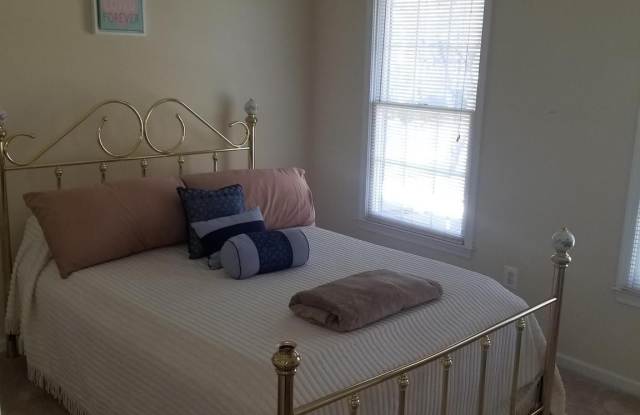 102 JENNINGS MILL DRIVE Gallery 4