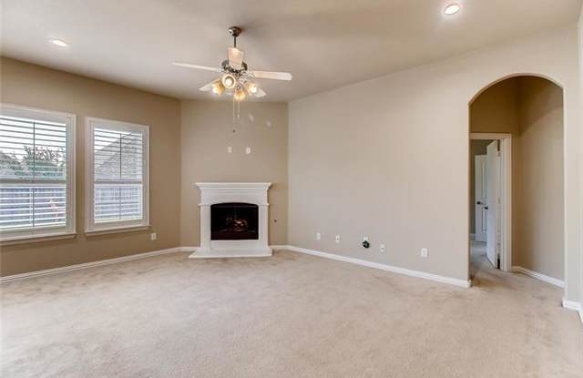 5617 Emerson Court Gallery 3