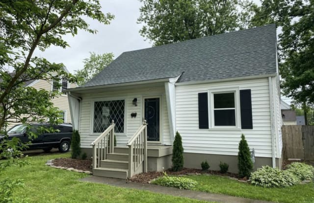 228 Kenoak Drive - 228 Kenoak Drive, Louisville, KY 40214