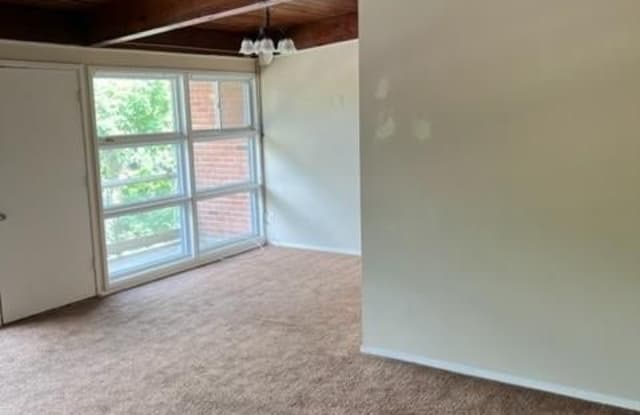 7300 18TH AVE #201 - 7300 18th Avenue, Langley Park, MD 20783