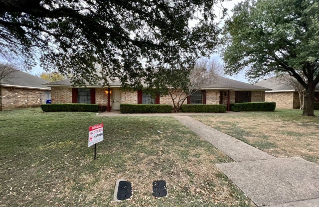 5809 Roxanne - 5809 Roxanne Dr, Waco, TX 76710