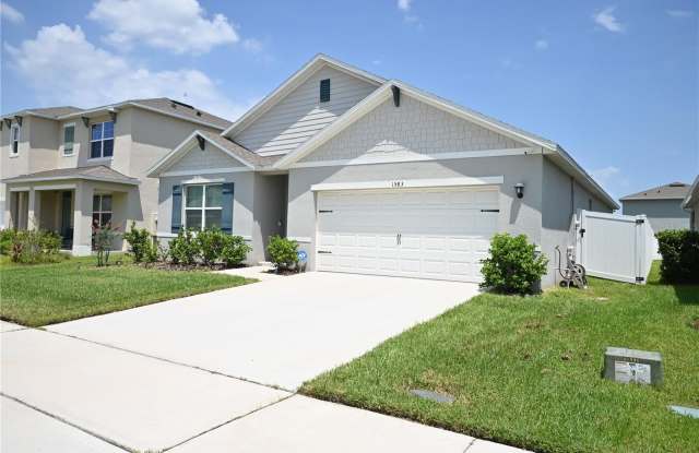 1583 BARBERRY Drive Gallery 2