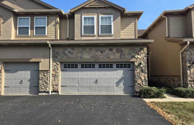 1819 Crenshaw Cir - 1819 Crenshaw Circle, Vernon Hills, IL 60061