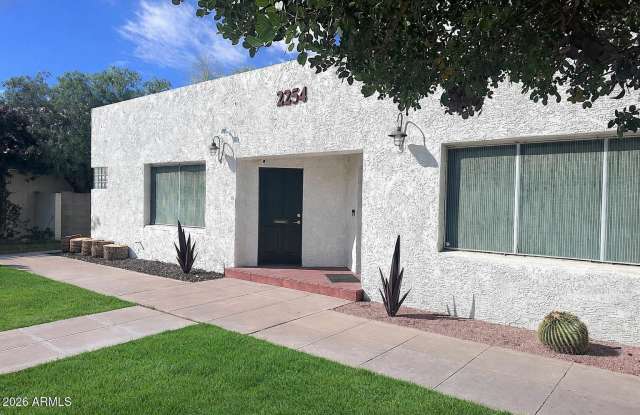 2254 N 15TH Avenue photos photos