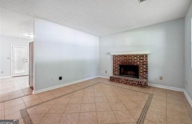 3107 Del Monico Drive Gallery 3